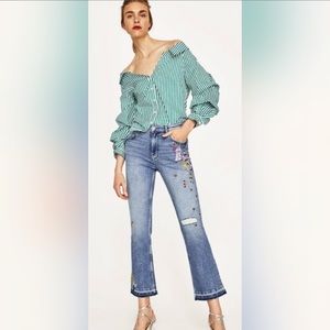 HIGH WAIST FLORAL JEANS‎